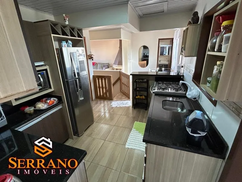 Casa, 3 quartos, 242 m² - Foto 6