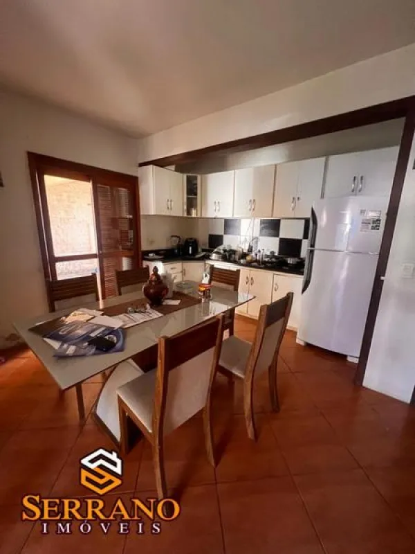 Casa, 6 quartos, 151 m² - Foto 9