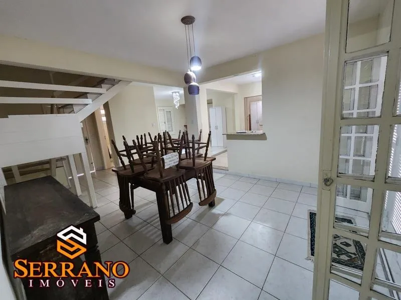 Casa, 3 quartos, 179 m² - Foto 6